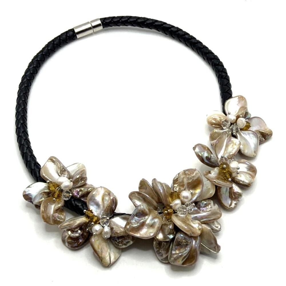 Mother of Pearl Floral Bib Necklace Beige Iridescent Boho Statement 19"